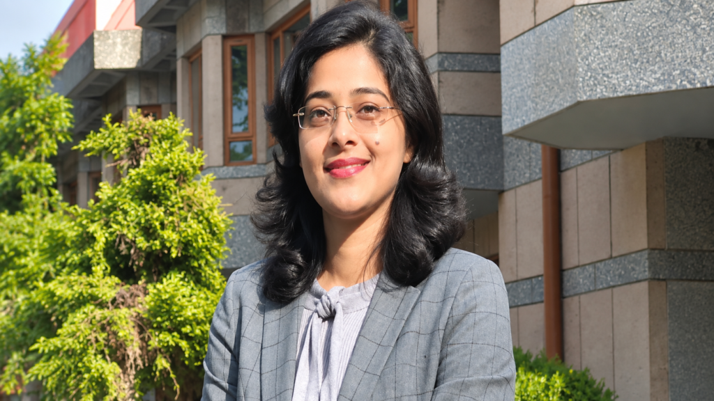 Surabhi Gautam IAS Success Story